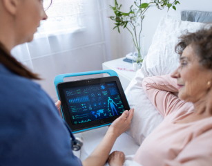 Bedside documentation and medication workflows on the ward